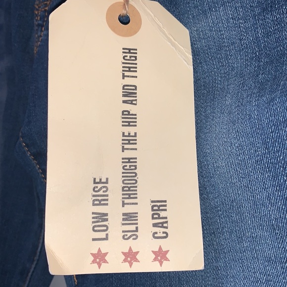 LUCKY BRAND SIZE 00 NWT CHARLIE CAPRI JEANS - Picture 5 of 10